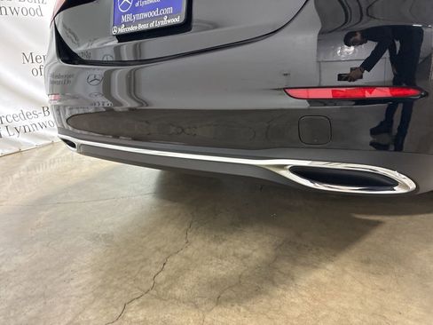 Used 2023 Mercedes-Benz C 300 C 300 image 10