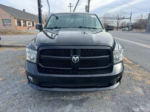 Used 2017 RAM 1500 Express AWD/4WD image 2