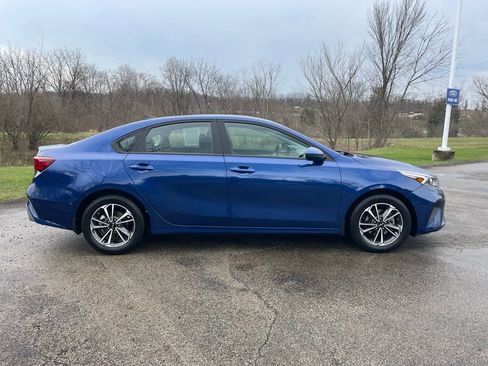 Certified 2023 Kia Forte LXS image 2