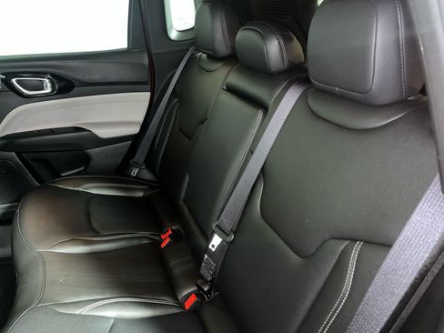 Used 2025 Jeep Compass Limited AWD/4WD image 26