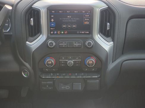 Used 2020 Chevrolet Silverado 1500 LT w/ All-Star Edition AWD/4WD image 29