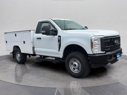 Certified 2025 Ford F350 XL w/ XL Off-Road Package AWD/4WD image 10