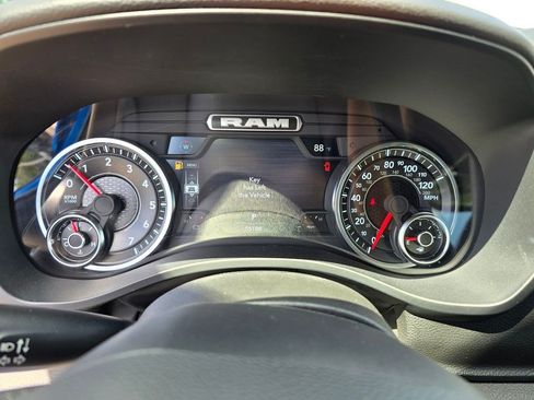 Used 2025 RAM 1500 Big Horn AWD/4WD image 22