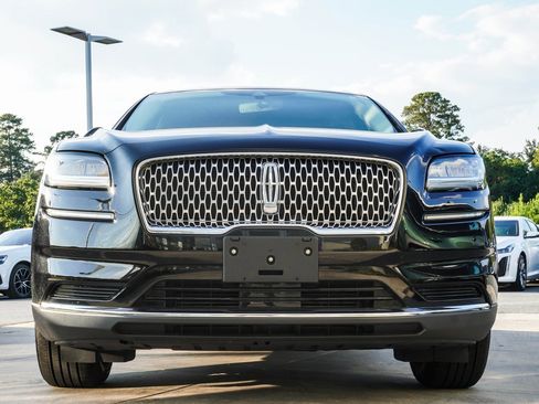 Used 2023 Lincoln Nautilus Reserve image 6