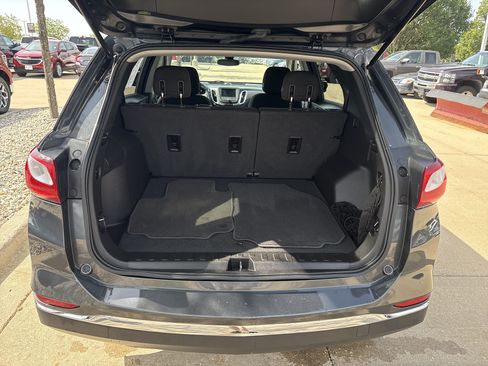 Used 2020 Chevrolet Equinox LT AWD/4WD image 13