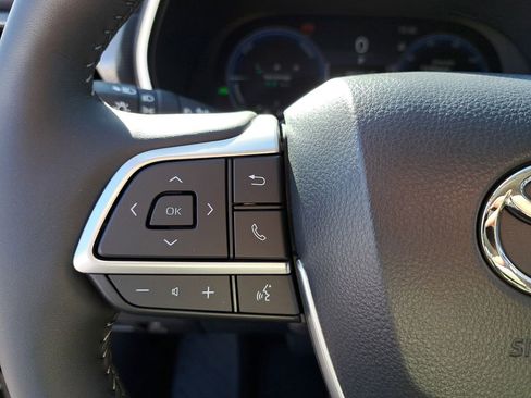 New 2026 Toyota Highlander Platinum image 22