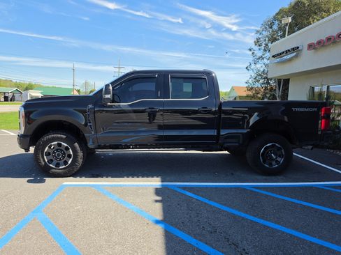 Used 2024 Ford F250 Lariat w/ Lariat Ultimate Package AWD/4WD image 7