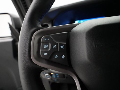 Used 2023 Ford Bronco Big Bend w/ Sasquatch Package image 17