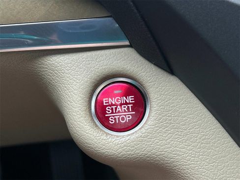 Used 2020 Acura MDX SH-AWD w/ Technology Package image 39