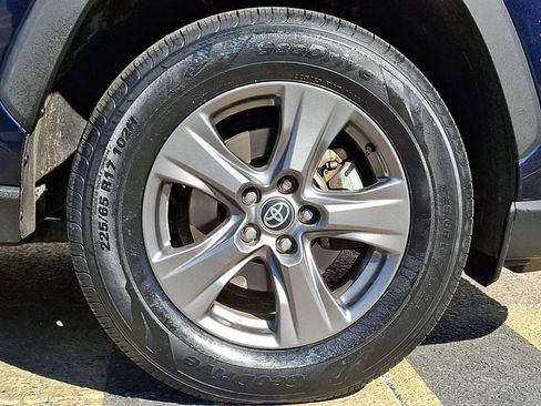 Used 2024 Toyota RAV4 XLE image 8