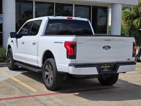 Used 2024 Ford F150 Lightning Flash AWD/4WD image 3