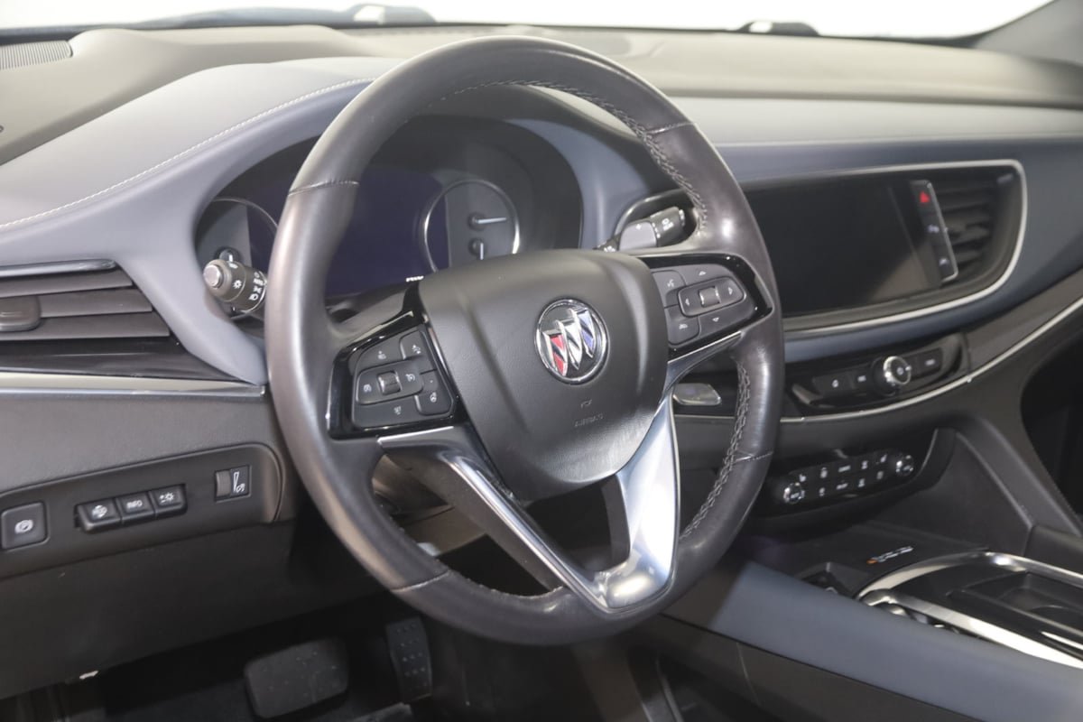 Used 2024 Buick Enclave Premium FWD image 5