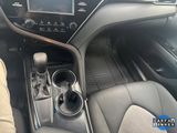 Used 2018 Toyota Camry XLE image 6