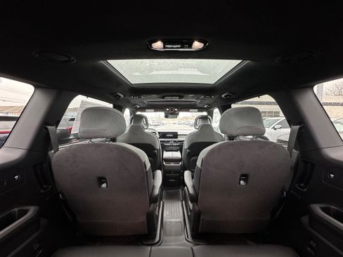 New 2027 Kia Telluride SX Prestige X-Line image 16