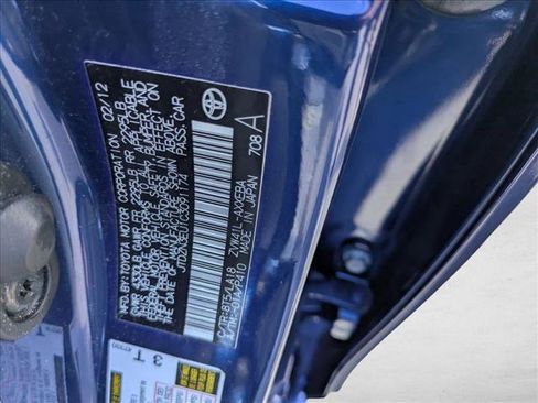 Used 2012 Toyota Prius V Five image 23