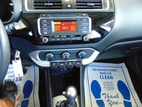 Used 2016 Kia Rio LX w/ Power Package FWD image 13