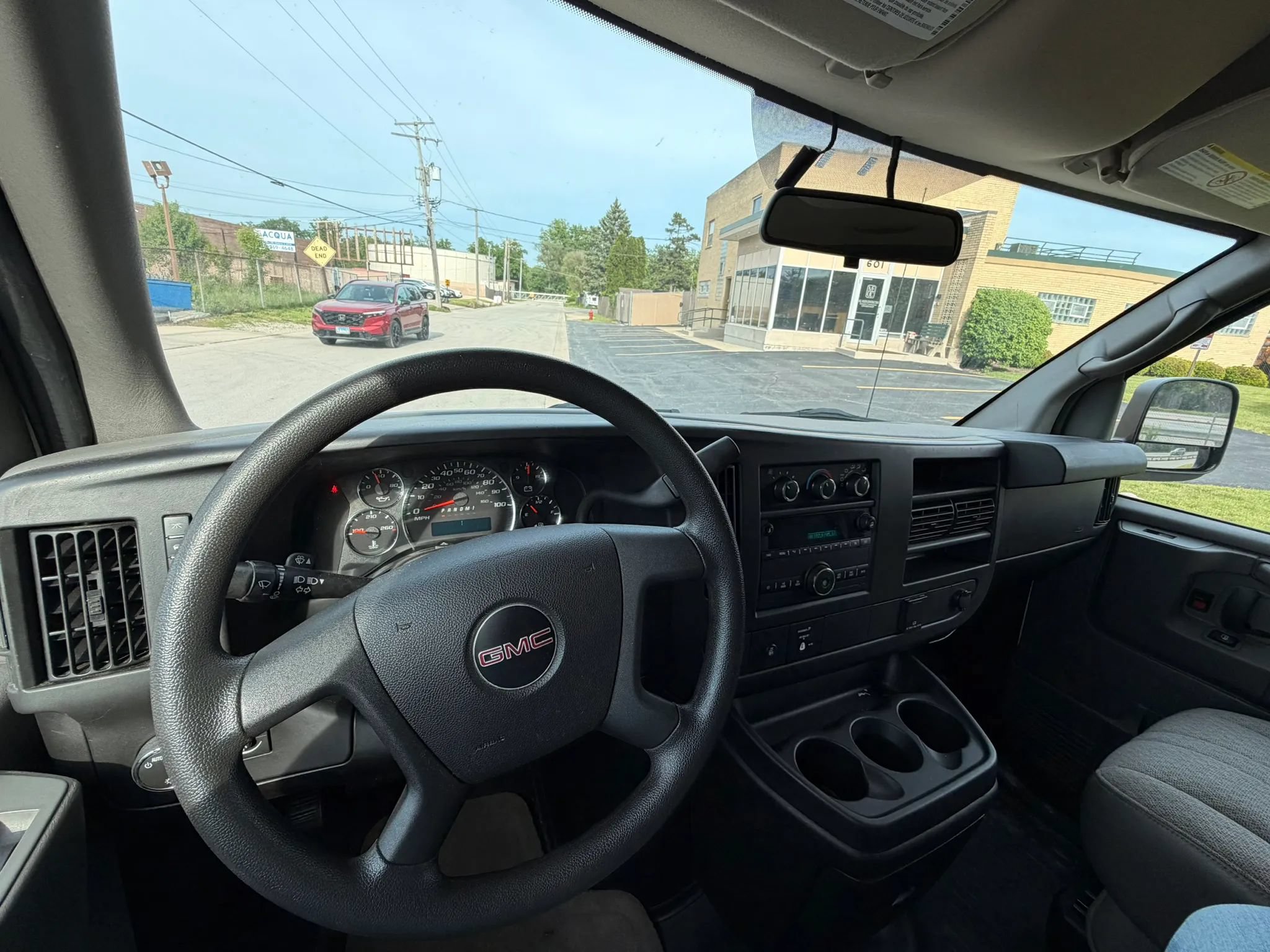 Used 2015 GMC Savana 2500 RWD image 9