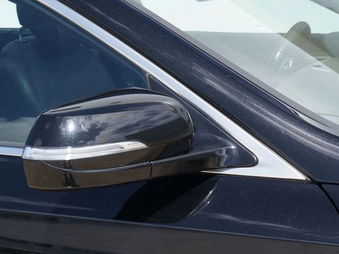 Used 2017 Genesis G80 3.8 w/ Option Group 02 image 15