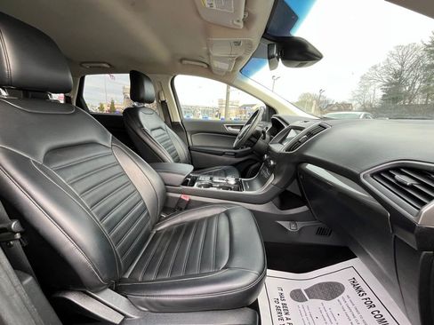 Used 2020 Ford Edge SEL image 20