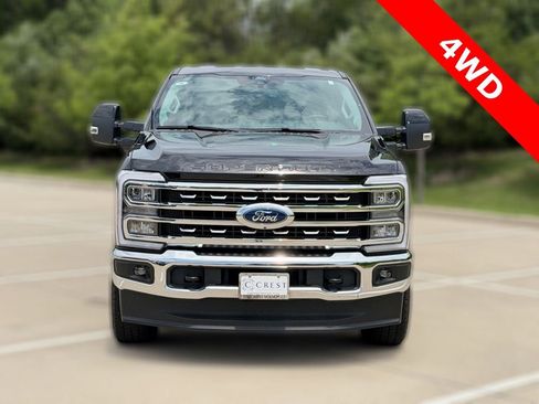 Used 2025 Ford F250 Lariat AWD/4WD image 4