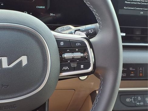 New 2026 Kia Carnival SX FWD image 12