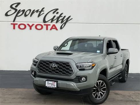 Used 2023 Toyota Tacoma TRD Sport w/ Technology Package image 1