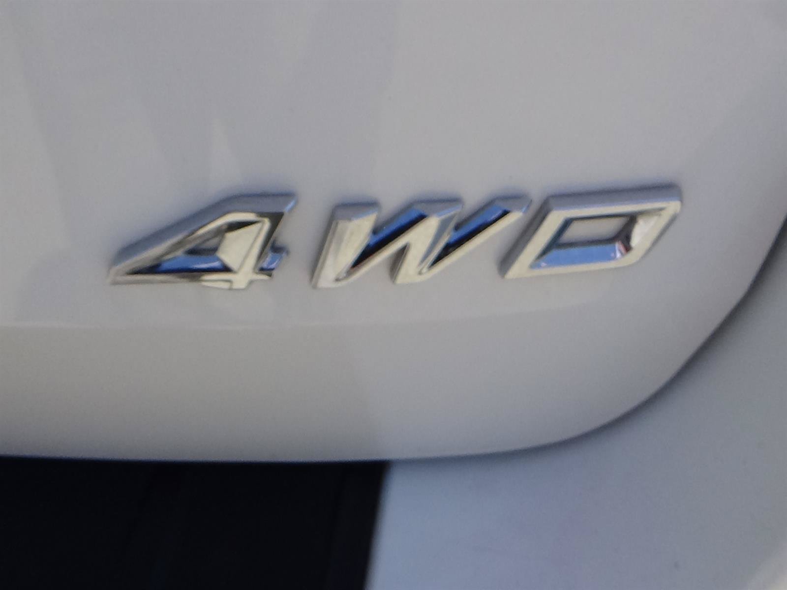 Used 2025 Ford Explorer ST-Line w/ ST-Line Street Pack AWD/4WD image 10