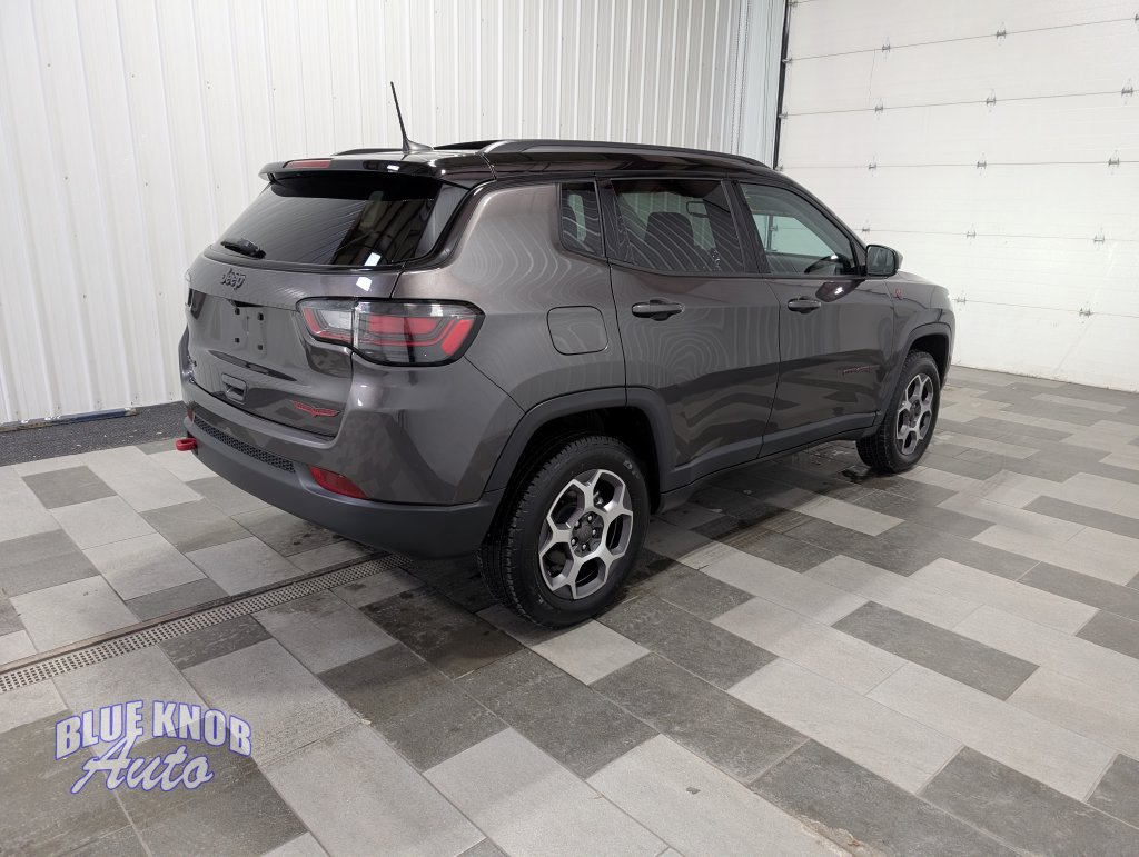 Used 2022 Jeep Compass Trailhawk w/ Trailhawk Elite Group AWD/4WD image 4