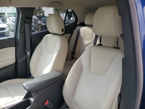 Used 2023 Buick Encore GX Preferred FWD image 18