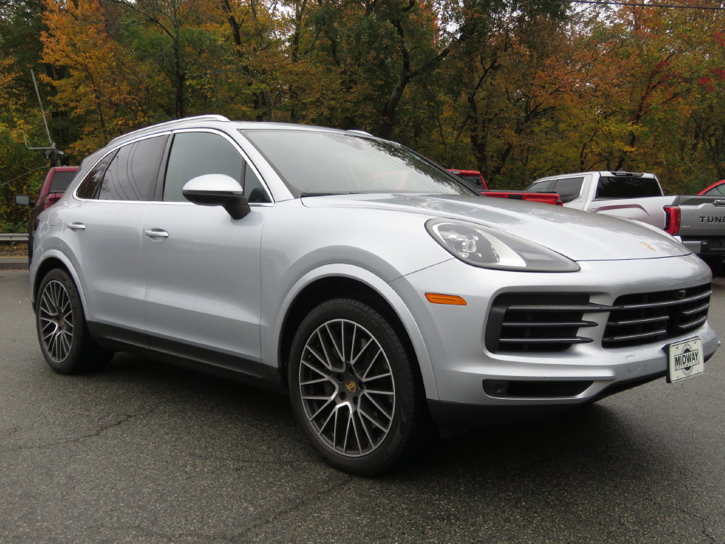Used 2019 Porsche Cayenne S AWD/4WD image 3