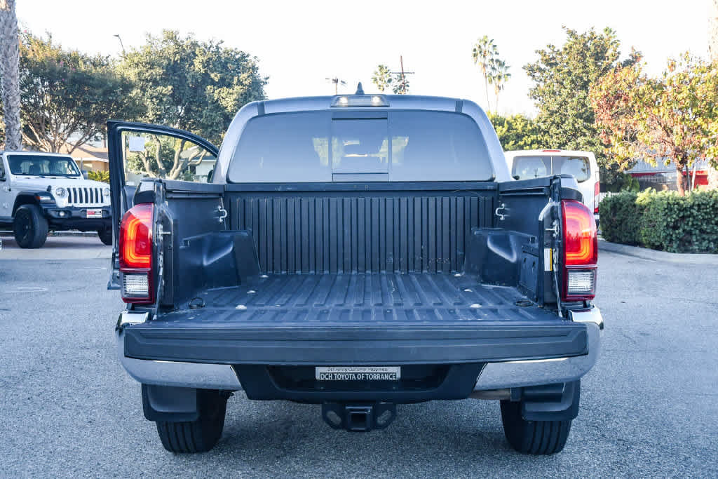 Certified 2022 Toyota Tacoma SR5 RWD image 27