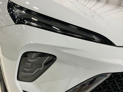 Used 2024 Buick Envision Sport Touring image 24