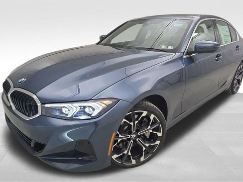 New 2026 BMW 330i xDrive Sedan w/ Convenience Package AWD/4WD image 1