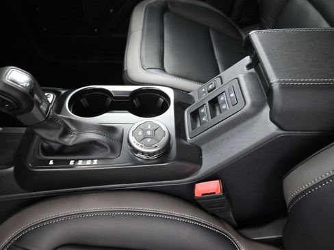 New 2025 Ford Bronco Outer Banks image 20