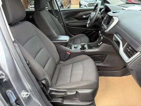 Certified 2023 GMC Terrain SLE w/ Driver Convenience Package AWD/4WD image 19