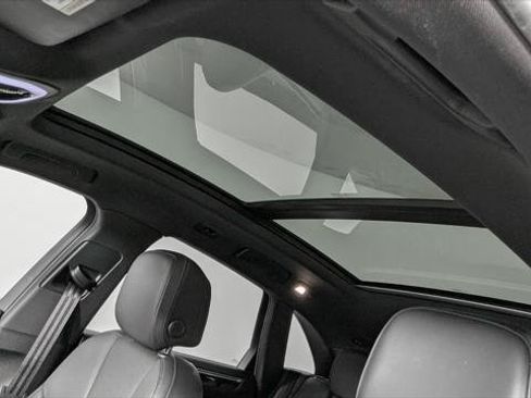 Used 2019 Porsche Macan AWD/4WD image 33