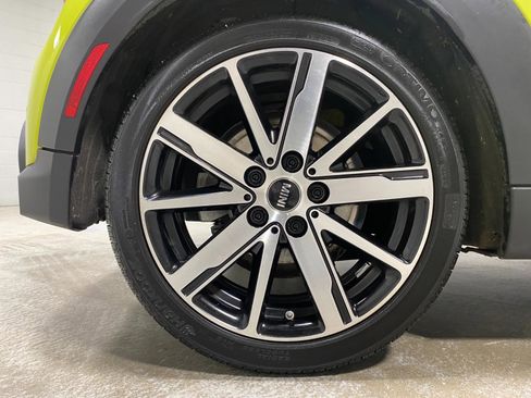 Certified 2023 MINI Cooper S w/ Sidewalk Package image 32