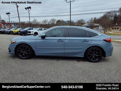 Used 2022 Honda Civic Sport Touring image 7