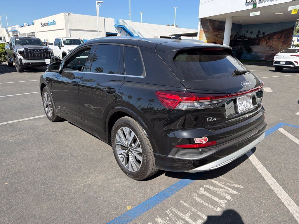 Used 2023 Audi Q4 e-tron Premium w/ Convenience Package RWD image 8