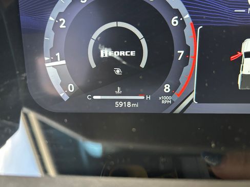 Certified 2025 Toyota Tacoma TRD Sport image 16