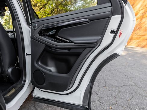 Used 2020 Land Rover Range Rover Evoque R-Dynamic S image 34