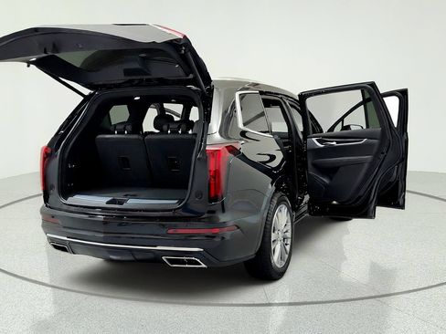 Certified 2024 Cadillac XT6 Premium Luxury w/ LPO, Floor Liner Package FWD image 12