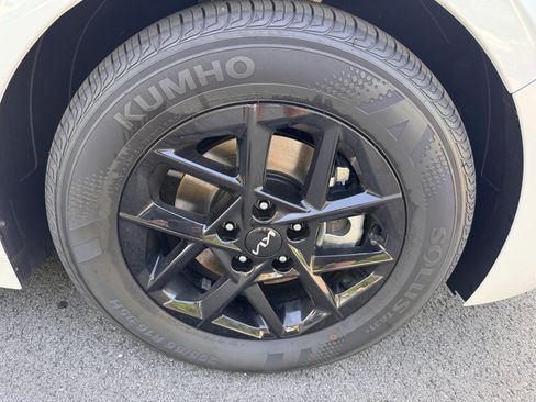 New 2026 Kia K5 LXS FWD image 24