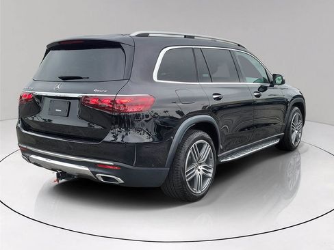 Certified 2024 Mercedes-Benz GLS 450 4MATIC image 6