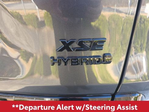 Used 2024 Toyota RAV4 XSE image 9