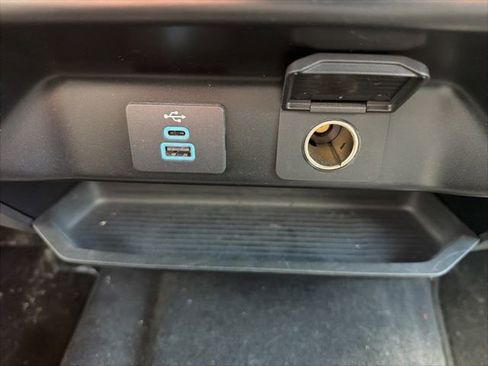 Used 2023 Ford F250 XL w/ STX Appearance Package AWD/4WD image 31