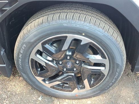 Used 2025 Subaru Forester Limited w/ Protection Package (1PH) image 3