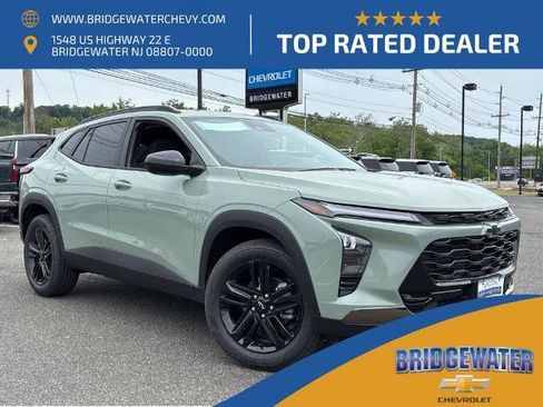 Used 2026 Chevrolet Trax ACTIV w/ Driver Confidence Package FWD image 1
