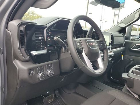 New 2026 GMC Sierra 2500 SLE w/ SLE Value Package; image 16