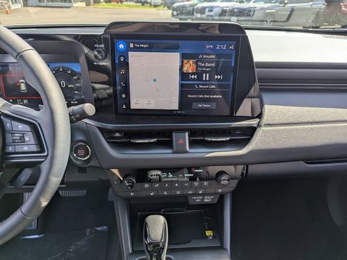New 2026 Subaru Outback Touring AWD/4WD image 18